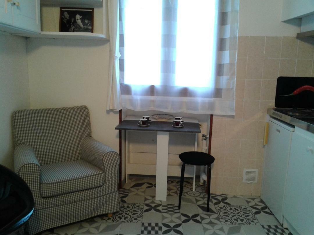 Ferienwohnung Marius et Fanny Oraison Exterior foto